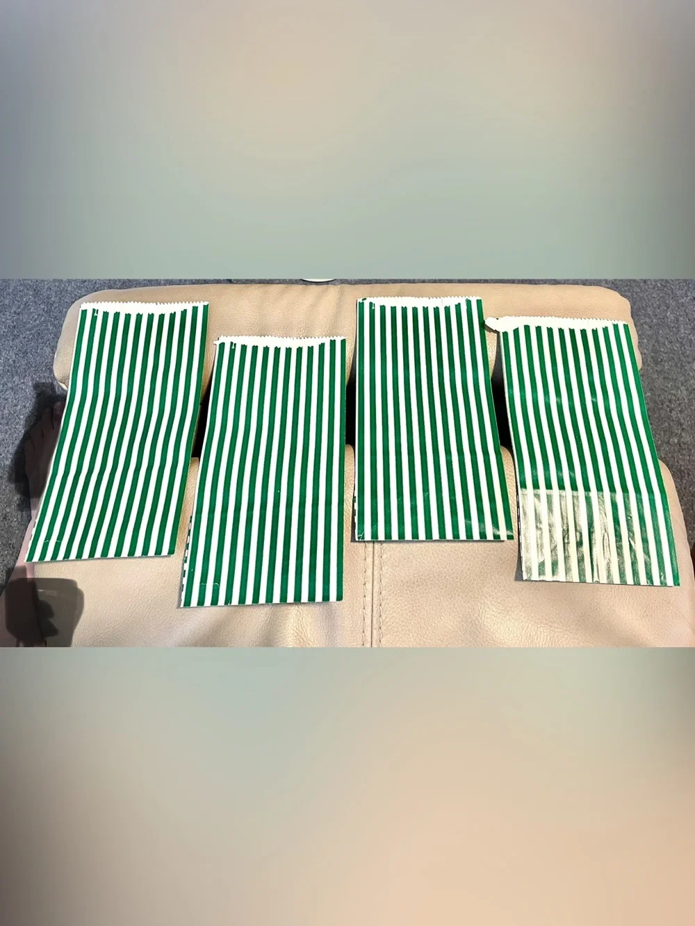 *VINTAGE* Christmas Gift BAGS  - Set Of 10 Bags - Varied Color And Design